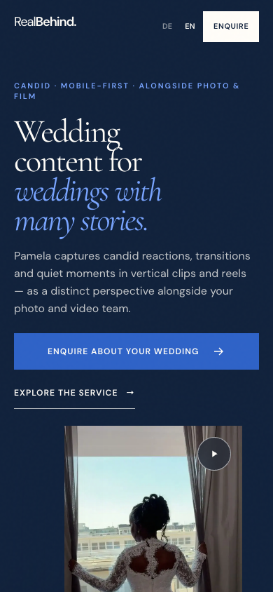 Mobile Ansicht der RealBehind Website