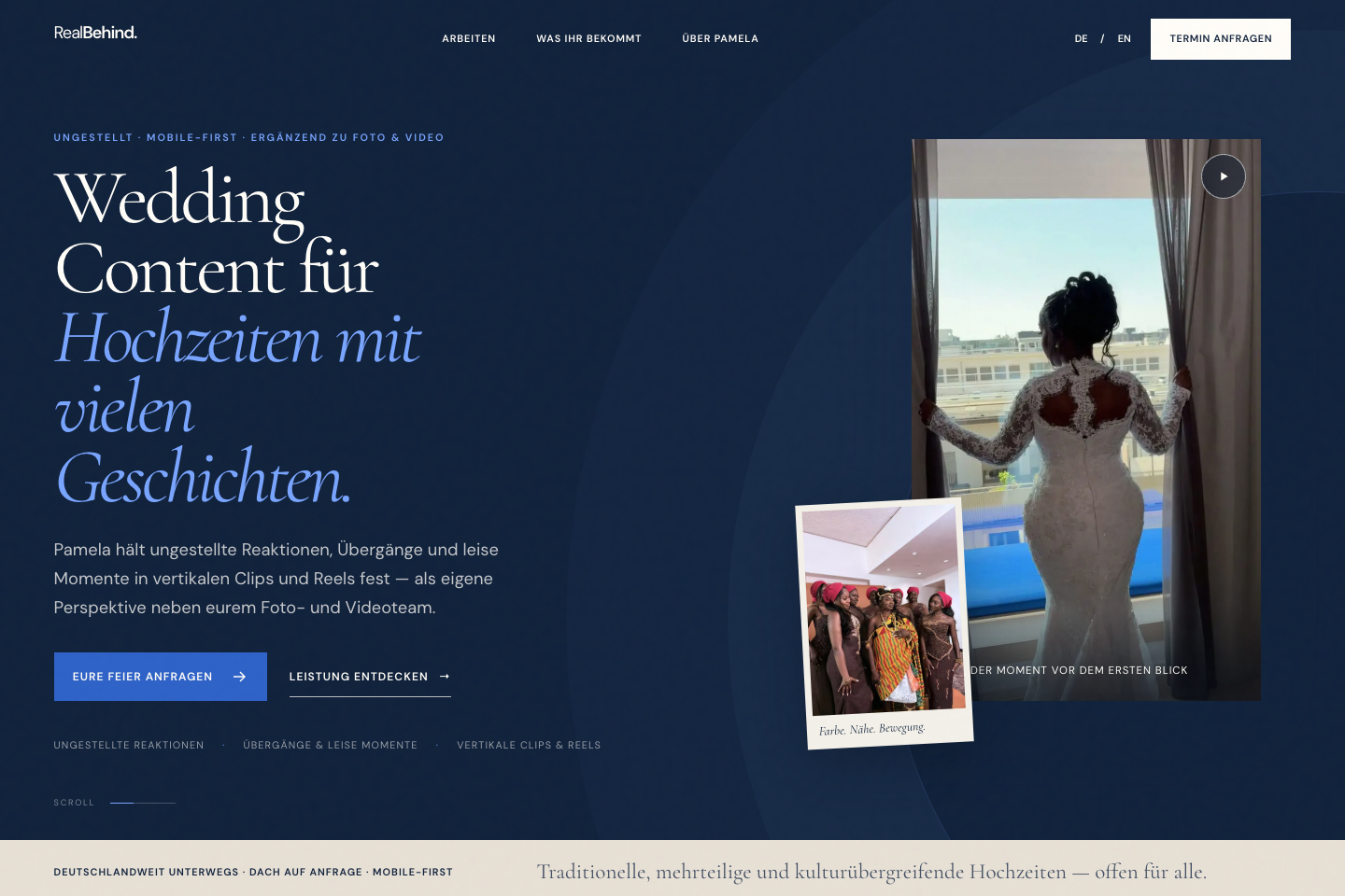 Dunkler RealBehind-Live-Stand vom 10. Oktober 2026 mit klarer Wedding-Content-Positionierung und realen Arbeitsbeispielen